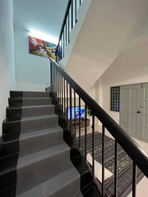 Rumah Melati By Impian Homestay Klia-Salak Tinggi-Nilai Сепанг Екстериор снимка