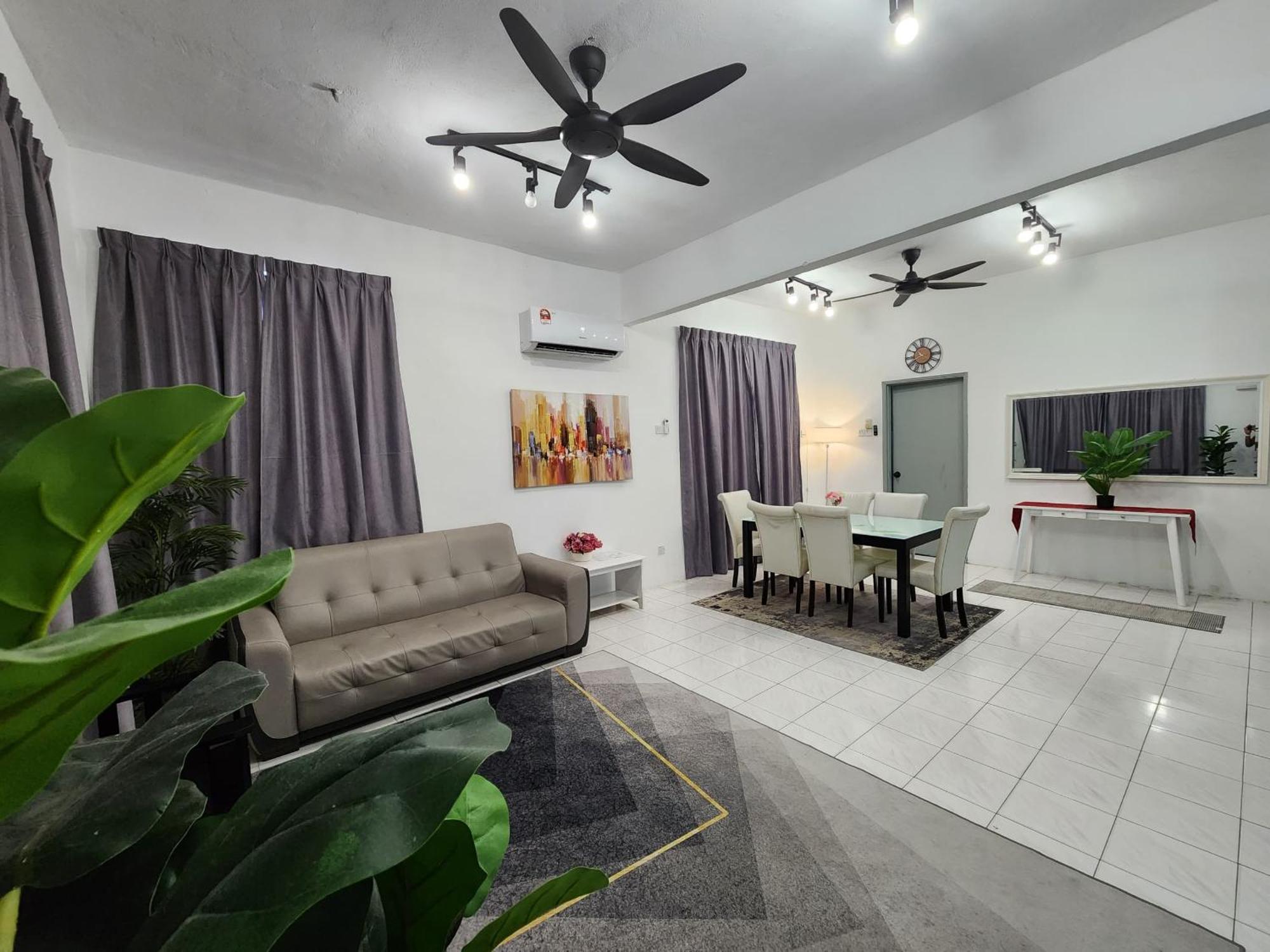 Rumah Melati By Impian Homestay Klia-Salak Tinggi-Nilai Сепанг Екстериор снимка